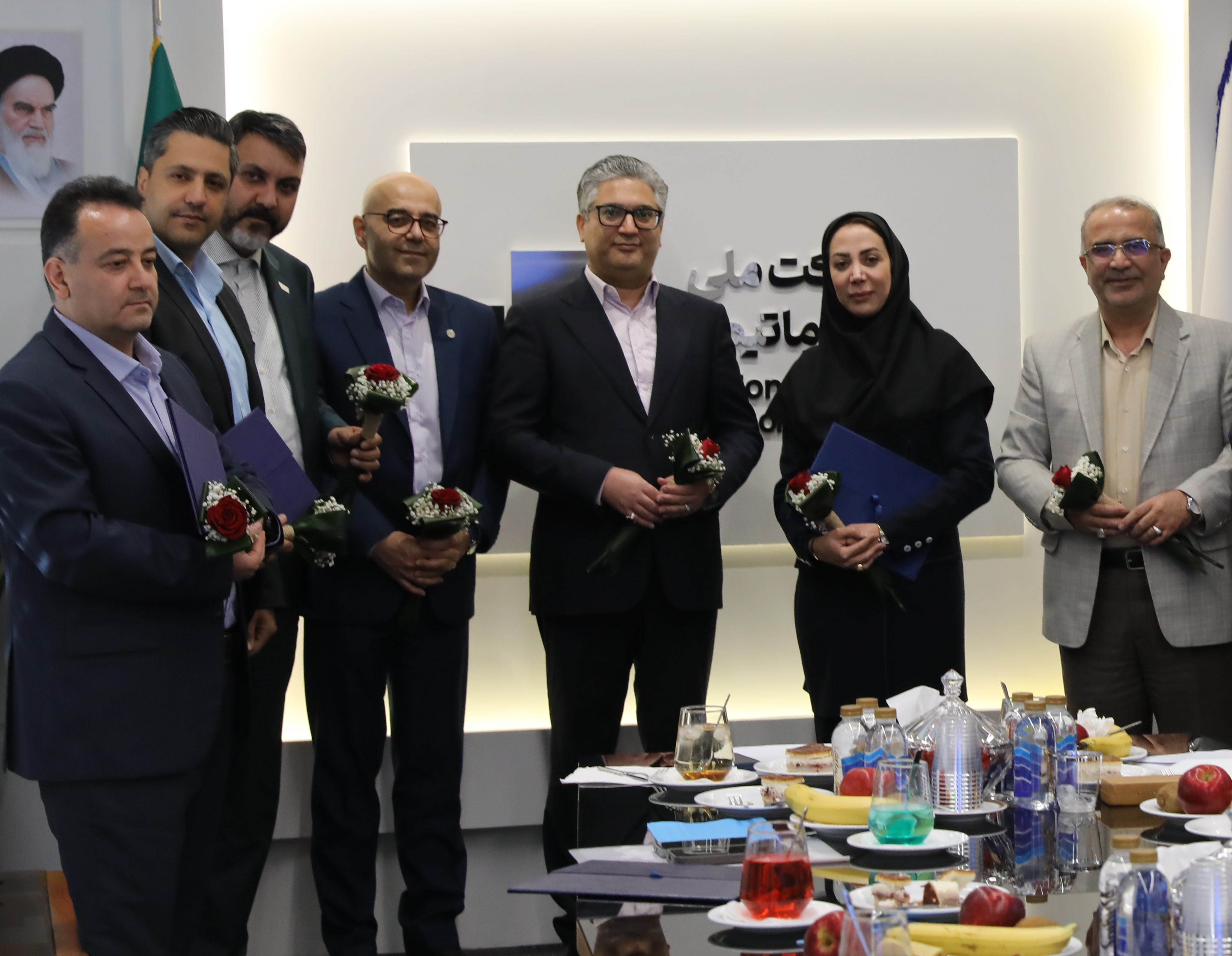 دیدار صمیمانه دکتر ناصری با مدیران روابط عمومی هلدینگ ملی انفورماتیک